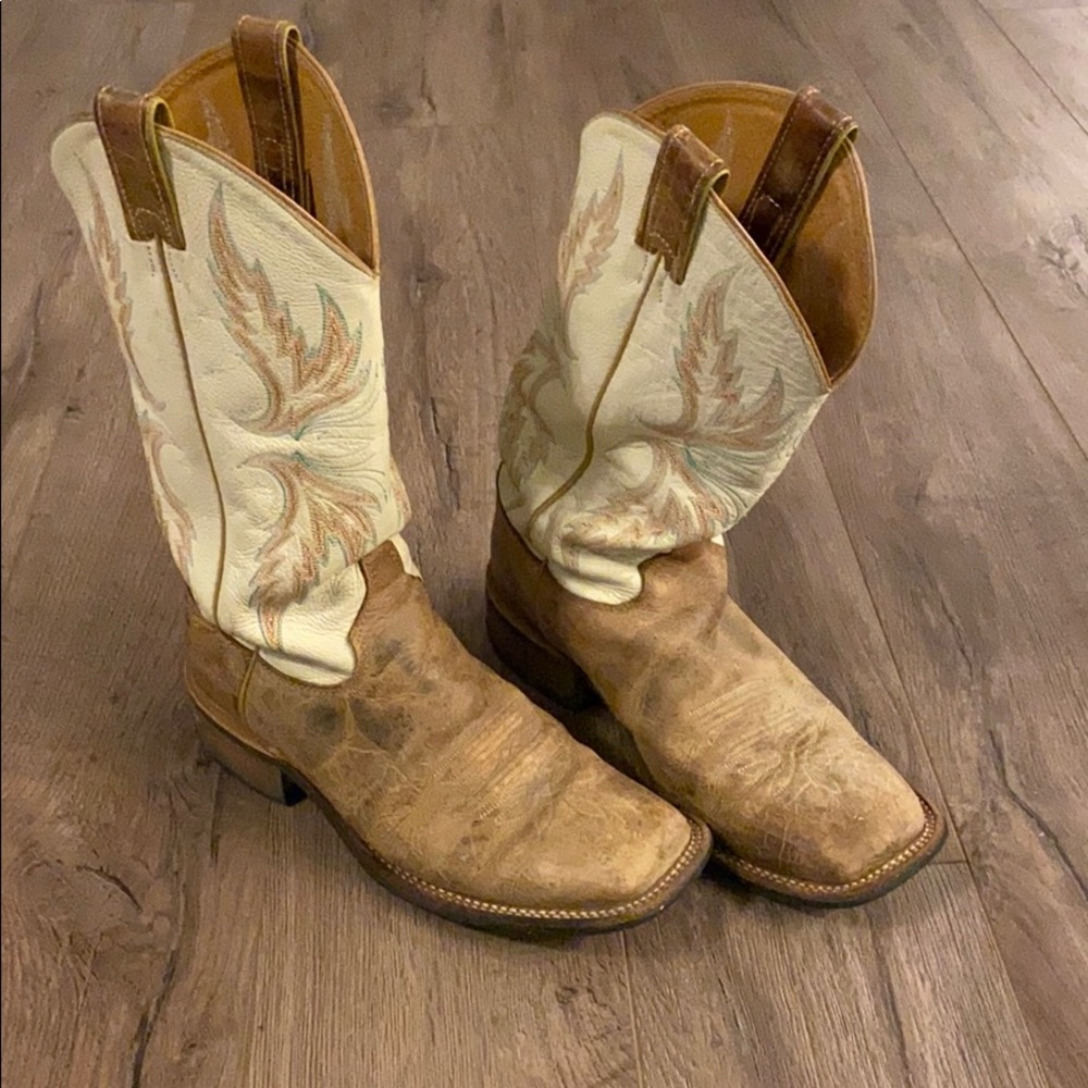 Women’s size 10 Justin boots